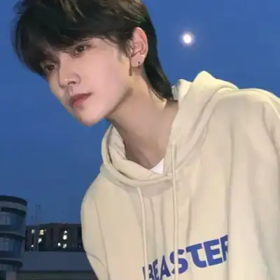 康杰秀